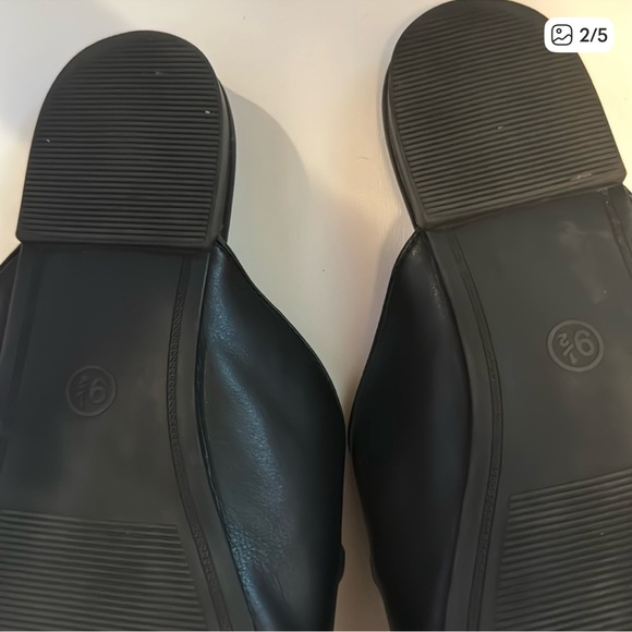 Black and Gold Women's Loafers. Black and gold leather
Mules. Black slides - Picture 2 of 5